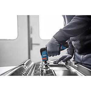 Amoladora Recta Inalámbrica GWG 12V-50 S con Motor sin Escobillas, Cinco Velocidades, Llave de 6 mm, 2 Tuercas de Sujeción, Batería de Sistema 12V - Product Image 2