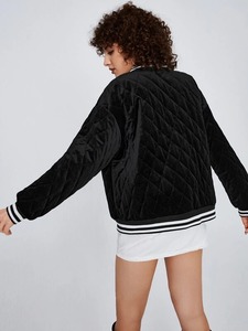 Wholesale Women's Fashionable Quilted <b>Wool</b> Varsity Jacket Custom Logo Embroidered Breathable Stylish Varsity Style Plain <b>Dye</b> - Product Image 2
