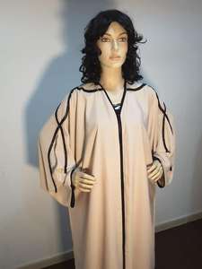 2022 Dubai Abaya tradicional musulmán caftán mujeres hermoso negro marroquí diseño hecho a mano libre pantalones de poliéster de manga larga - Product Image 2