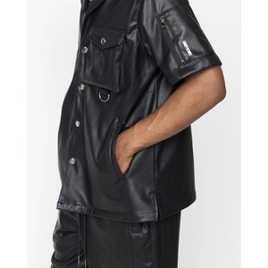 OEM, nouveauté, t-shirt boxy à manches courtes en similicuir personnalisé pour hommes, t-shirt à boutons de coupe décontractée à épaules tombantes pour hommes - Product Image 6