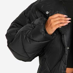 Chaqueta Acolchada con Capucha para Mujer 2025, Abrigo de Invierno Cálido y Aislado, Chaqueta Ligera con Cremallera Resistente al Agua para Viajes y Uso al Aire Libre - Product Image 6
