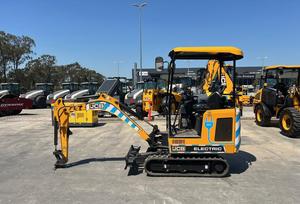 Excavatrice électrique JCB 19C ETEC U4938, neuve et prête à l'emploi ! - Product Image 6