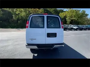 Usado 2019 Chevrolet Express 2500 - Product Image 3