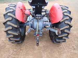 2022 Massey Ferguson 245 DI 4WD Tractor de ruedas 35HP para motor con motor y componentes de núcleo de rodamiento envío rápido gran oferta - Product Image 6