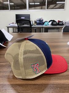 Casquettes de camionneur personnalisées avec logo brodé en 3D du Texas Chapeau de campagne rétro classique avec texte brodé sur maille Couvre-chef décontracté du Vietnam - Product Image 4
