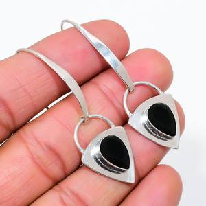 ต่างหูหยดน้ำหยกดำเงินแท้ทำมือประดับอัญมณีสำหรับผู้หญิงของขวัญสุดหรู - Product Image 3