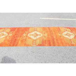 Tapis de 3,37 x 13,4 pieds, tapis turc, tapis vintage en laine rouge bordé - Product Image 3