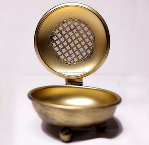 Brûleur d'encens religieux en laiton de bonne qualité | Nouvelle collection de brûleurs Bakhoor en gros | Fabricant indien SS CRAFTS INDIA - Product Image 6