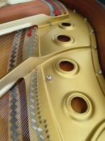 Yamahas G1E Grand Piano 88-Key Solid Wood Classic Stage Studio Concert Performance Rich Tone Elegant Design second hand