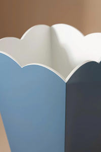 Cubo de Basura Decorativo de Laca de Alto Brillo, Color Pastel, Moderno y Lujoso, Cubo de Laca Hecho a Mano, Elegante Accesorio para el Hogar - Product Image 2