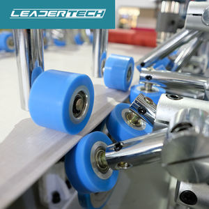 Maquinaria de carpintería Chapa Perfil de <span class=keywords><strong>aluminio</strong></span> Máquina de embalaje PUR Pegamento Chapa Perfil Máquina de embalaje - Product Image 5