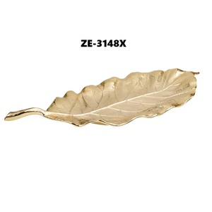 Bandeja de Cerámica Hecha a Mano de Lujo, Estilo Americano Contemporáneo, Ecológica, Rústica, con Superficie de Cobre Martillado, Segura para Decoración - Product Image 2