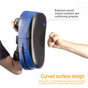 Coussinets de frappe en cuir PU durable avec poignées antidérapantes, design léger pour des séances d'entraînement prolongées - Respirant et écologique - Product Image 3