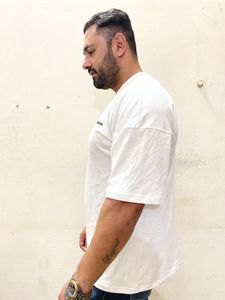 เสื้อยืดโอเวอร์ไซส์วัสดุผ้าฝ้ายดีไซน์ที่ดีที่สุดแห้งเร็วและระบายอากาศได้ดีแขนเสื้อพิมพ์โลโก้ได้ตามต้องการ - Product Image 4