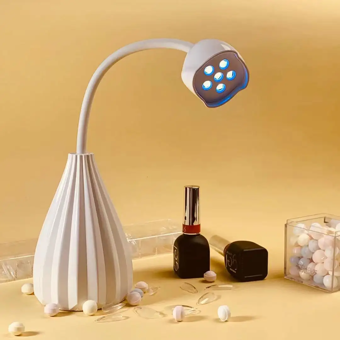 Nieuw Product Draagbare Mini Led Nagel Lamp Cordless Nagellak Droger Zon Uv Led Nail Lamp Voor Thuis & salon Gebruik