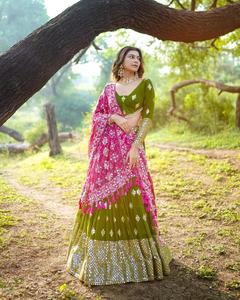 ชุดเดรสแฟชั่นสาวอินเดียคอลเลกชันใหม่ lehenga choli ปักทันสมัยลำดับหนักราคาถูก - Product Image 4