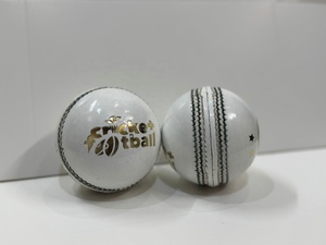 BOLAS DE CRICKET SUPER TEST HOMBRE TALLA PLATA Y LOGOTIPO DORADO - Product Image 2