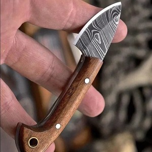 Cuchillo despellejador de acero al carbono personalizado hecho a mano con mango de madera hoja fija de espiga completa para bricolaje OEM compatible - Product Image 4