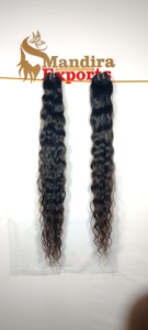 Vente en gros d'extensions de cheveux humains non traités naturels de couleur noire tissage bouclés crépus jeune femme vierges faisceaux temple indien - Product Image 2