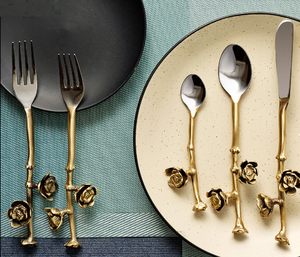 Style contemporain plaqué or Rose poignée artisanale vaisselle vaisselle dessus de table accessoires outil de service cuillère fourchette couteau - Product Image 1