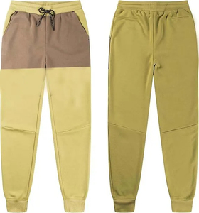 Venta al por mayor a granel precio barato de alta calidad de los hombres de invierno sólido impreso chándales de fútbol de color y tamaño personalizado - Product Image 4