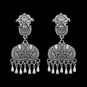 Jeweljunk 1311246 Boucles d'oreilles pendantes oxydées Jhumki Boucles d'oreilles pendantes à la mode - Product Image 1