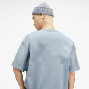 ผู้ผลิต OEM ชุดเสื้อยืดและกางเกงขายาวผู้ชาย ผ้าฝ้าย 100% แบบเรียบง่าย ชุดสองชิ้น เสื้อยืดแขนสั้น ทรงลำลอง ใส่สบาย เป็นมิตรกับสิ่งแวดล้อม ระบายอากาศได้ดี เหมาะสำหรับใช้ในชีวิตประจำวัน - Product Image 6