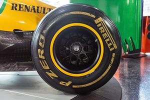 Gran Oferta: Caterham CT03 2013 Limpio y Listo para Enviar - Product Image 6