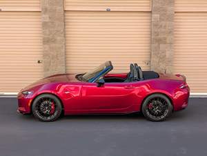 MAZDA LHD/RHD 2022 MIATA CLUB DE USADO - Product Image 3