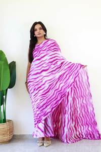 ผ้าส่าหรีเทียมสีพีชสำหรับงานแต่งงานและงานปาร์ตี้สไตล์โมเดิร์นล่าสุดจากอินเดีย - Product Image 6