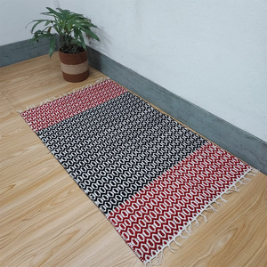 Tapis en jute traditionnel rayé coloré, écologique, fait à la main pour les maisons modernes, les entrées et l'usage quotidien décontracté au sol - Product Image 4
