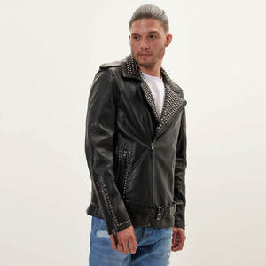 Nouvelle veste en cuir d'agneau cloutée à capuche coupe-vent noire de style streetwear pour homme, design faucon, pour l'hiver - Product Image 6