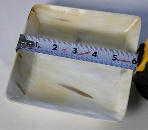 Bandeja de cuerno de buey de alta calidad, tamaño personalizable hecho a medida, bandeja de técnica pulida para servir cuerno antiguo Real de Muawiyah Handicraft - Product Image 1