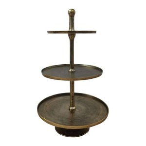 Support à gâteau en métal fini antique de qualité supérieure pour un dessert de fête de mariage élégant avec des détails uniques faits à la main - Product Image 2