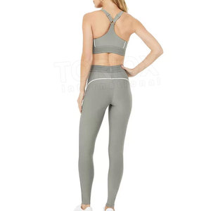 Ensemble de Yoga pour femmes sans couture ensemble de Yoga pour femmes vêtements de Fitness ensemble de Yoga pour femmes fabriqué au Pakistan - Product Image 3