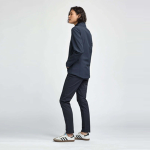 Veste Jude Softshell pour femme-Respirante Durable et Parfait pour la randonnée Trekking et les activités de plein air décontractées Saison d'hiver - Product Image 4