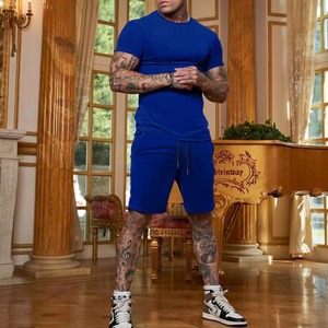 Ensemble deux pièces d'été à la mode pour hommes t-shirt à manches courtes et short ensemble Streetwear confortable pour la maison et l'extérieur - Product Image 1