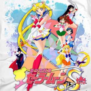 Camiseta con estampado gráfico estilo anime, estampado de dibujos animados coloridos, manga corta, cuello redondo, ropa de calle informal, camiseta unisex - Product Image 3