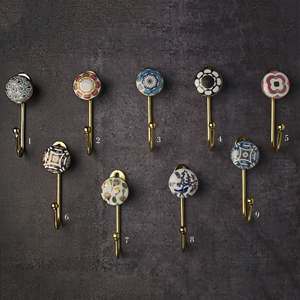 Crochet mural en laiton artisanal avec incrustation de mosaïque blanche, crochet simple en métal décoratif pour salle de bain, chambre à coucher, entrée - Product Image 2