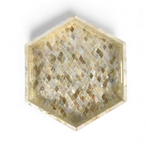Bandeja Hexagonal de Nácar Hecha a Mano con Concha Natural, Directamente Fabricada en Vietnam - Product Image 2