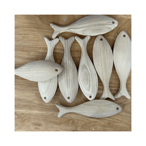 Produit le plus vendu au Vietnam Décoration murale suspendue colorée Conception de poisson en bois Poli poisson en bois sculpté non peint à partir de 99 données dorées - Product Image 3