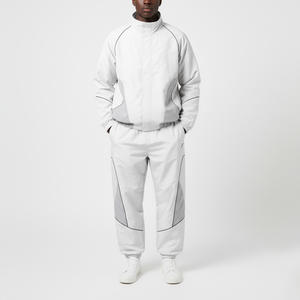Ensemble de survêtement jogging pour homme personnalisé à capuche, effet délavé, imprimé uni, avec doublure respirante et taille élastique, 100 % coton - Product Image 3