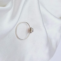 Bague de Fiançailles en Argent Sterling 925 Fin et Léger avec Pierre Précieuse Péridot Verte pour Femme, Sertissage Clos Élégant, Cadeau de Mariage – Vente en Gros