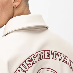 Blouson de moto personnalisé avec logo brodé Blouson de baseball en cuir véritable Veste universitaire pour hommes - Product Image 3