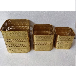 Macetas y Jardineras de Metal de Lujo Hechas a Mano por Diseñadores, Productos de Metal para Decoración del Hogar/Jardín, Precio de Mayoreo de Fabricante Indio - Product Image 2