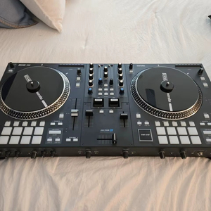 Controlador de DJ Rane-One Serato - Estado IMPECABLE - Product Image 1