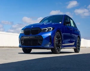 BMWS 330i recién usado, coches limpios frescos, envío rápido, precio barato, pedido a granel disponible para la venta - Product Image 1