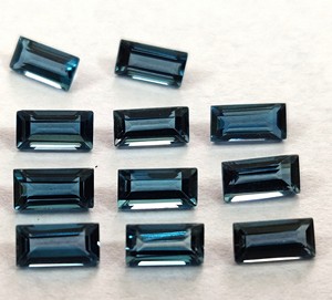 Baguette Topacio Azul Londres Natural Corte 2x4mm Facetado-Corte Baguette Topacio Azul Londres Suelto - Product Image 2