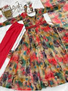 ผ้าไหมทาบีแบบดั้งเดิมของผู้หญิงพิมพ์ลายดิจิทัลความยาวพื้นผ้าโปร่งบางสำหรับงานแต่งงานงานปาร์ตี้ดิวาลิ - Product Image 4