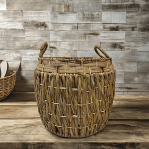 Round <b>Water</b> <b>Hyacinth</b> <b>Storage</b> <b>Basket</b> Eco-Friendly Luxury Design Multi-Purpose Size L - Product Image 3